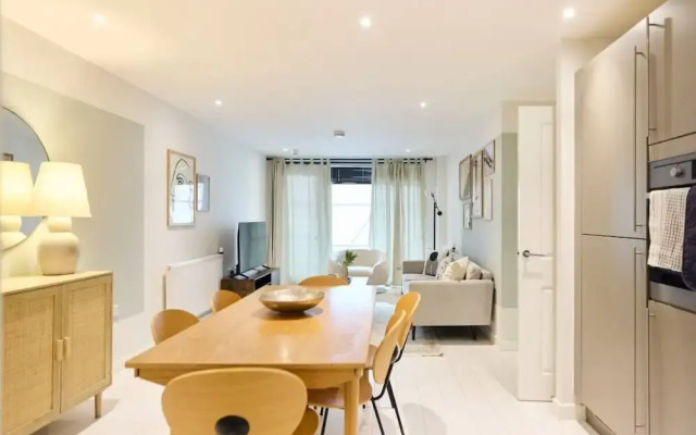 The River Lea Escape - Charming & Bright 2bdr Flat