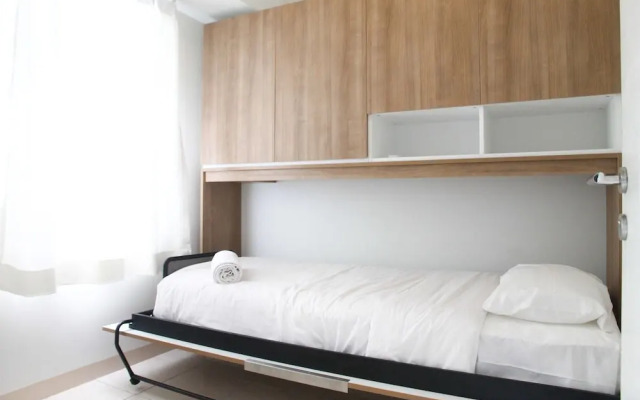Modern Design 2BR The Springlake Summarecon Apartment
