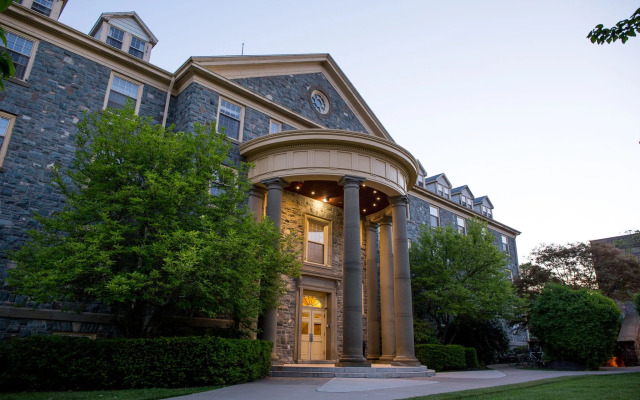 University of King's College