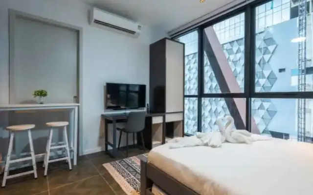 Greystone Scarletz Suites
