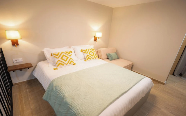 Vayas Residences Agora