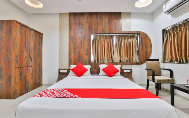 The Grand President By OYO Rooms