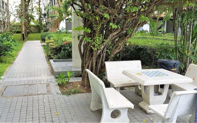 Baan Suan Lalana Sa 1 bedroom apartment with garden view