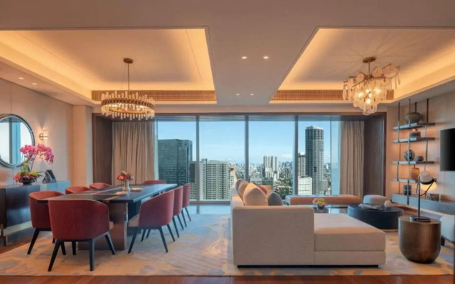 Solaire Resort North