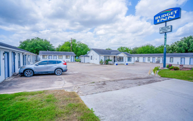 OYO Budget Inn Falfurrias Hwy 281