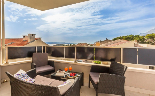 Urban City Apartment