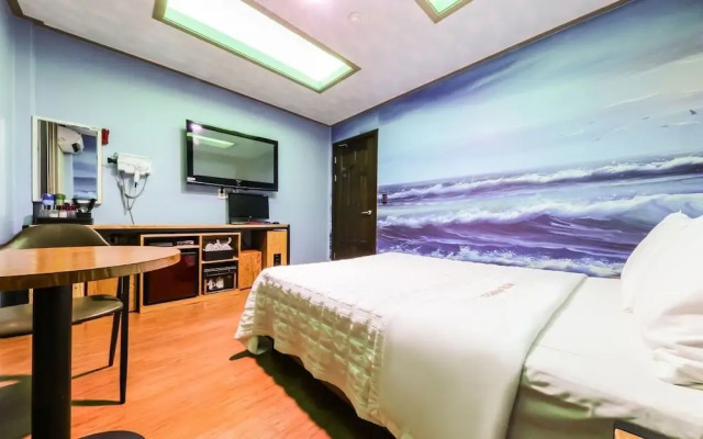 Seocheon Taxi Hotel