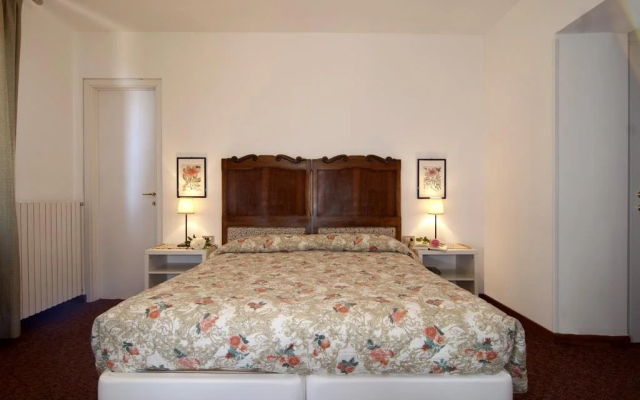 Hotel Mariano