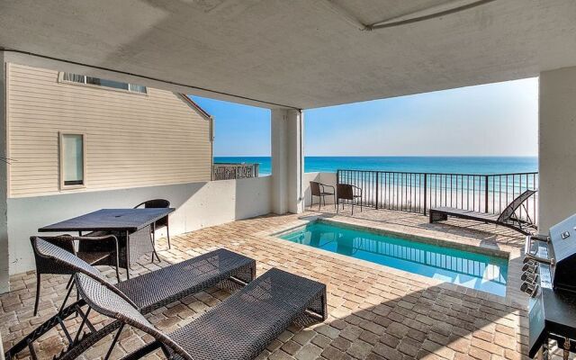 Luna Plata 7 Bedrooms 7.5 Bathrooms Home