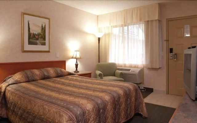 Langley Hwy Hotel