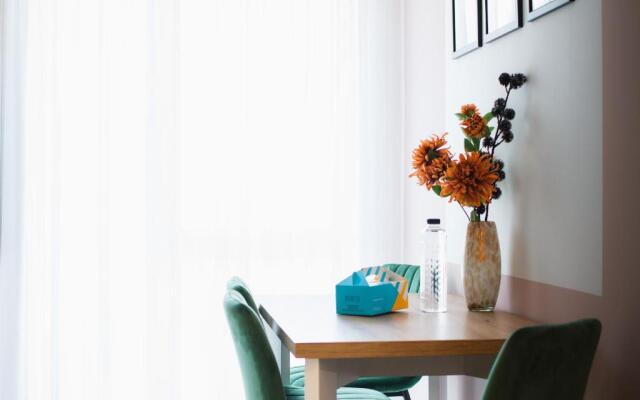 Romantic getaway at West Residence