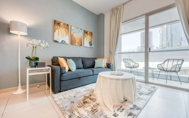 Capital Living On Reem: The Arc Towers