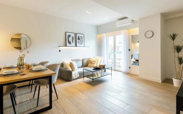 Nova 1-Bedroom Apartment in Athens