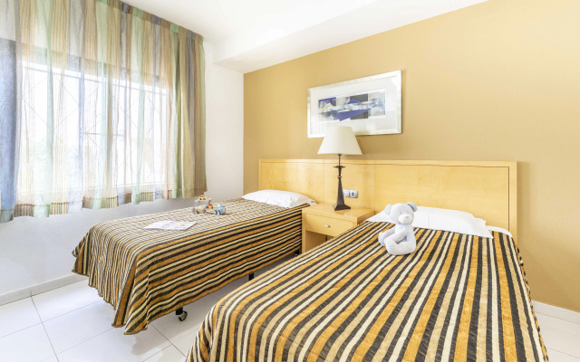 Hollywood Mirage - Excel Hotels & Resorts
