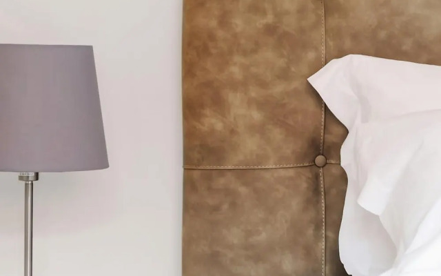 Mi-brgz1c3 Bergonzoli Place - Bilo B - Hugo