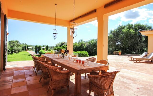 Elegant Luxury Villa in Santanyl With XL Pool