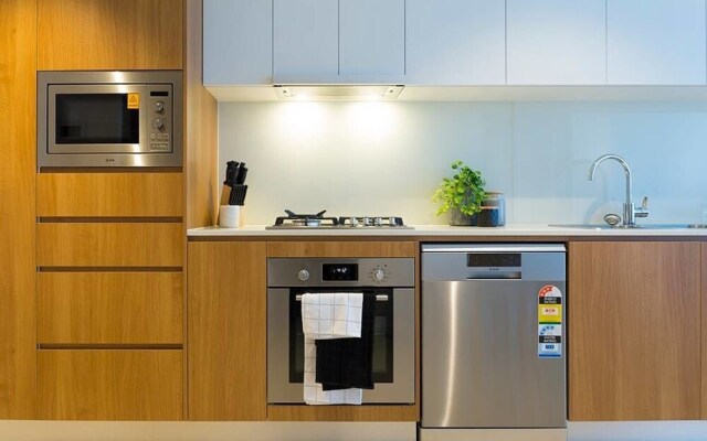 Compact Brisbane Pad With 2 Bedrooms
