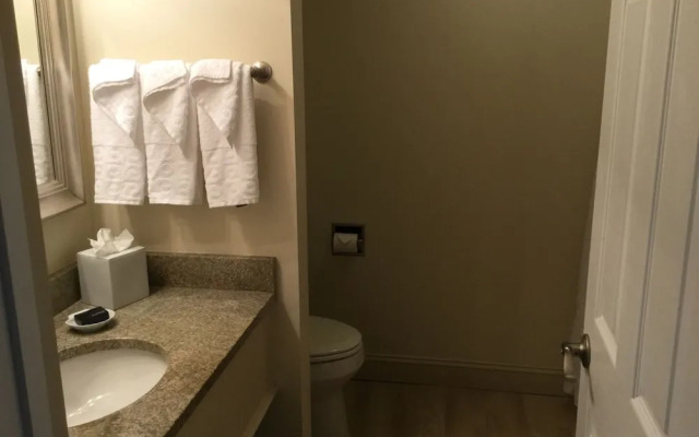 Avenue Inn & Spa
