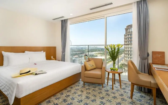 Lamanga Hotel & Suites Danang – Guest Rooms – Da Nang