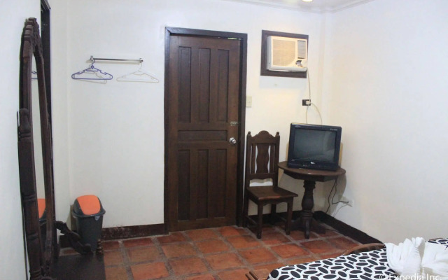 Grand Octagon Resort