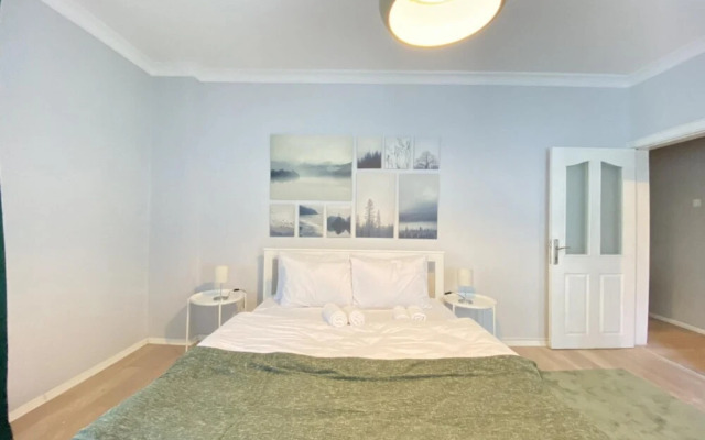 Missafir Stylish Flat Near Shopping Malls in Sisli