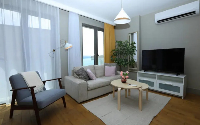 Excellent Flat w 360 Bosphorus View in Cihangir