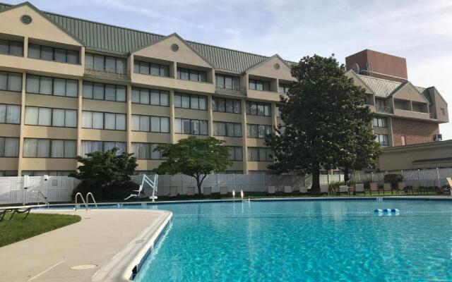 DoubleTree by Hilton Baltimore North - Pikesville