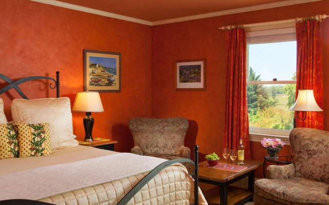 L'Auberge Provencale Inn & Restaurant