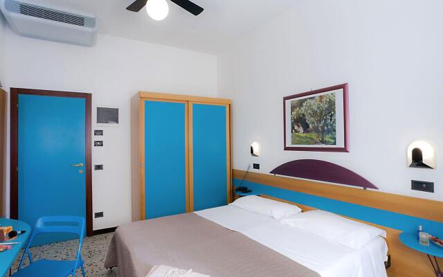 Hotel King