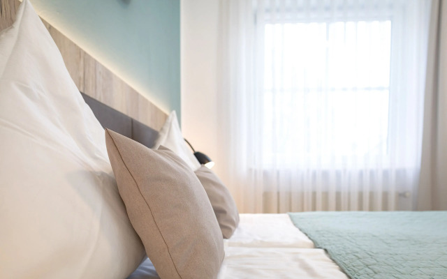 Hotel Und Weinstube Lehn