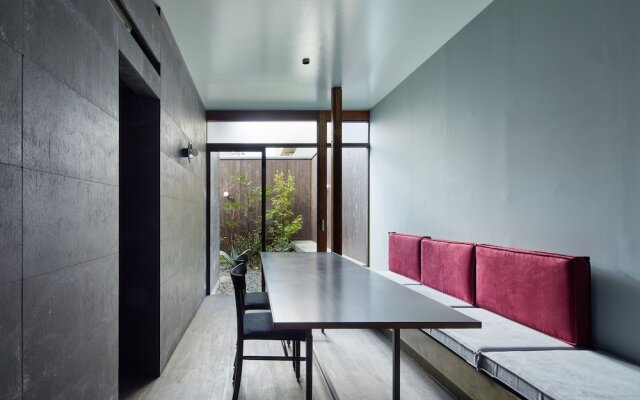 YADORU KYOTO HANARE Dokutsu No Yado