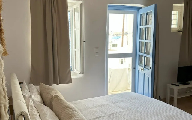 Nesa Paros