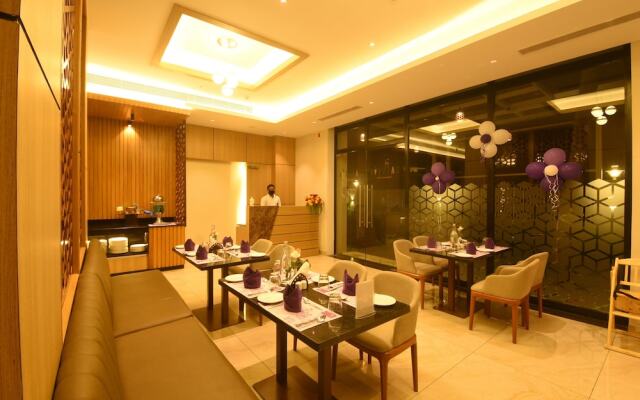 Emerald Clarks Inn Suite