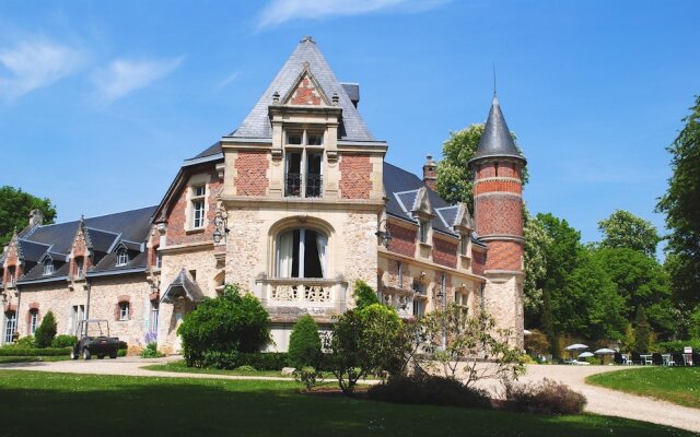 Chateau d'Esclimont