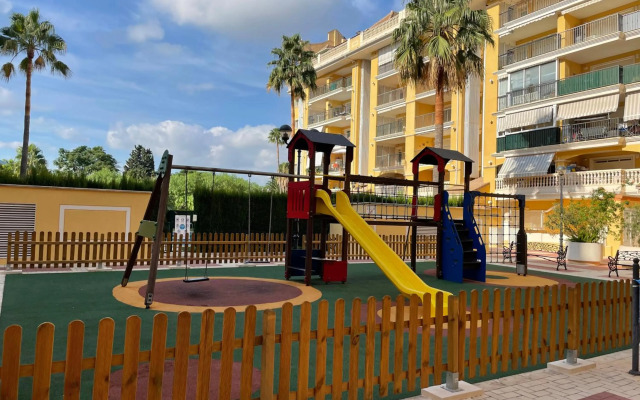 LOVELY APARTMENT DENIA, piscina, jacuzzi, pádel, parking