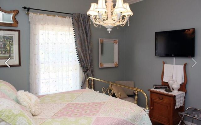 At Home B&B at Rose Manor by Elevate Rooms