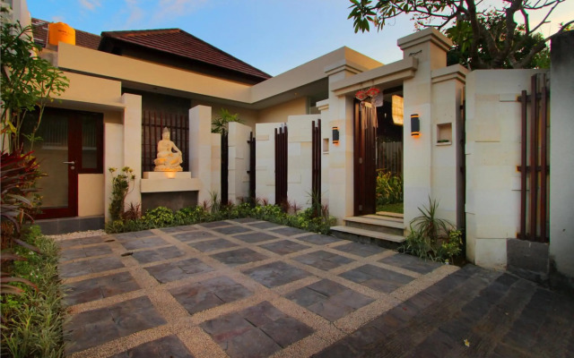 Murdha Villa
