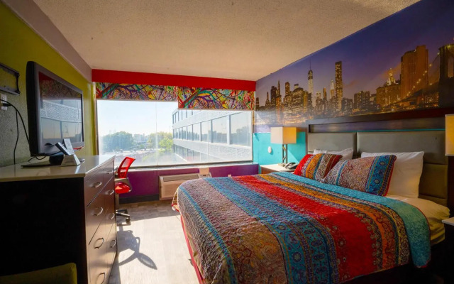 City Line Hotel