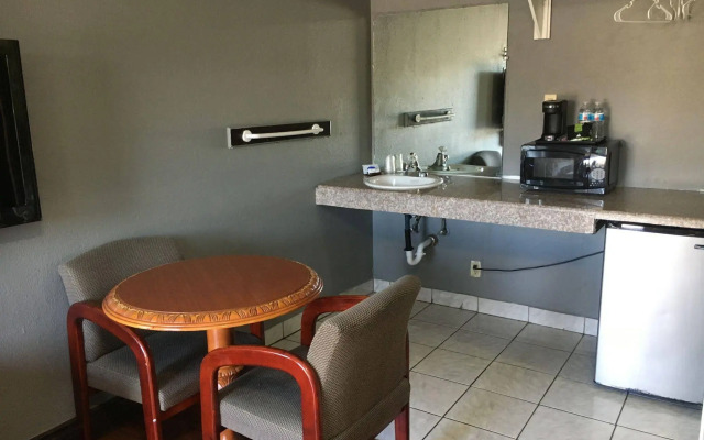 Eagle Inn Motel