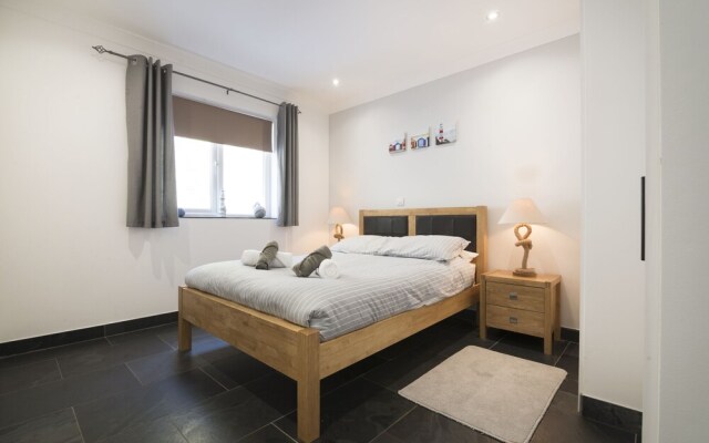 Pendine Heights - 2 Bedroom Apartment