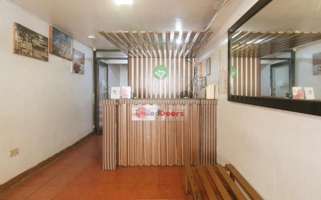 RedDoorz near OWWA Pasay