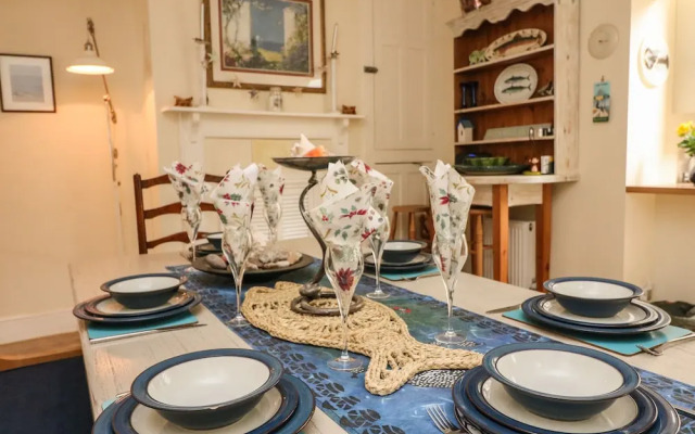 Mayflower, 9 Coronation Road