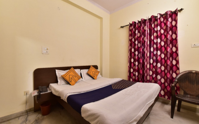 Hotel Amisha Palace