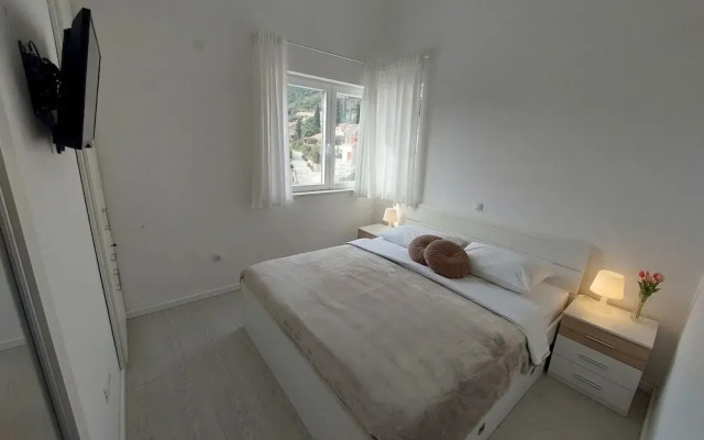 Blue Bay Apartment