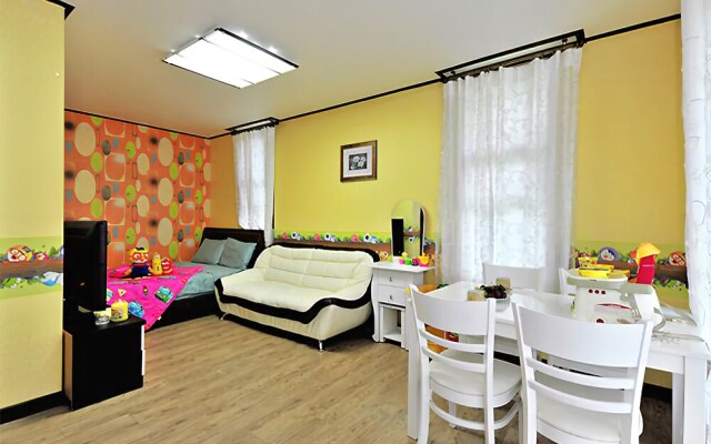 Gapyong Arno Kids Spa Pension