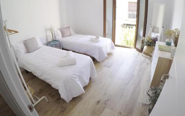 Urban Chic 2 bedrooms Center Santa Marina
