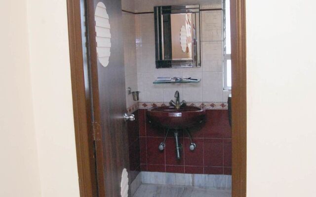 Hotel Rushabh Home