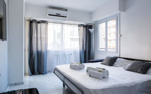 3 rue latour maubourg Apartment 1