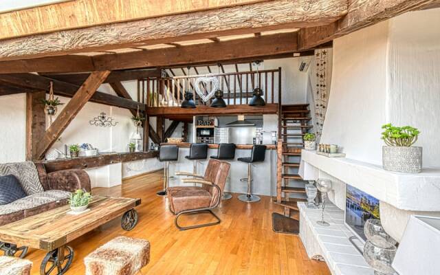 Guestready - Cozy and Rustic Duplex - 1 min Walk From Palais!