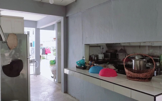 SPOT ON 90127 Semporna Dream Villas